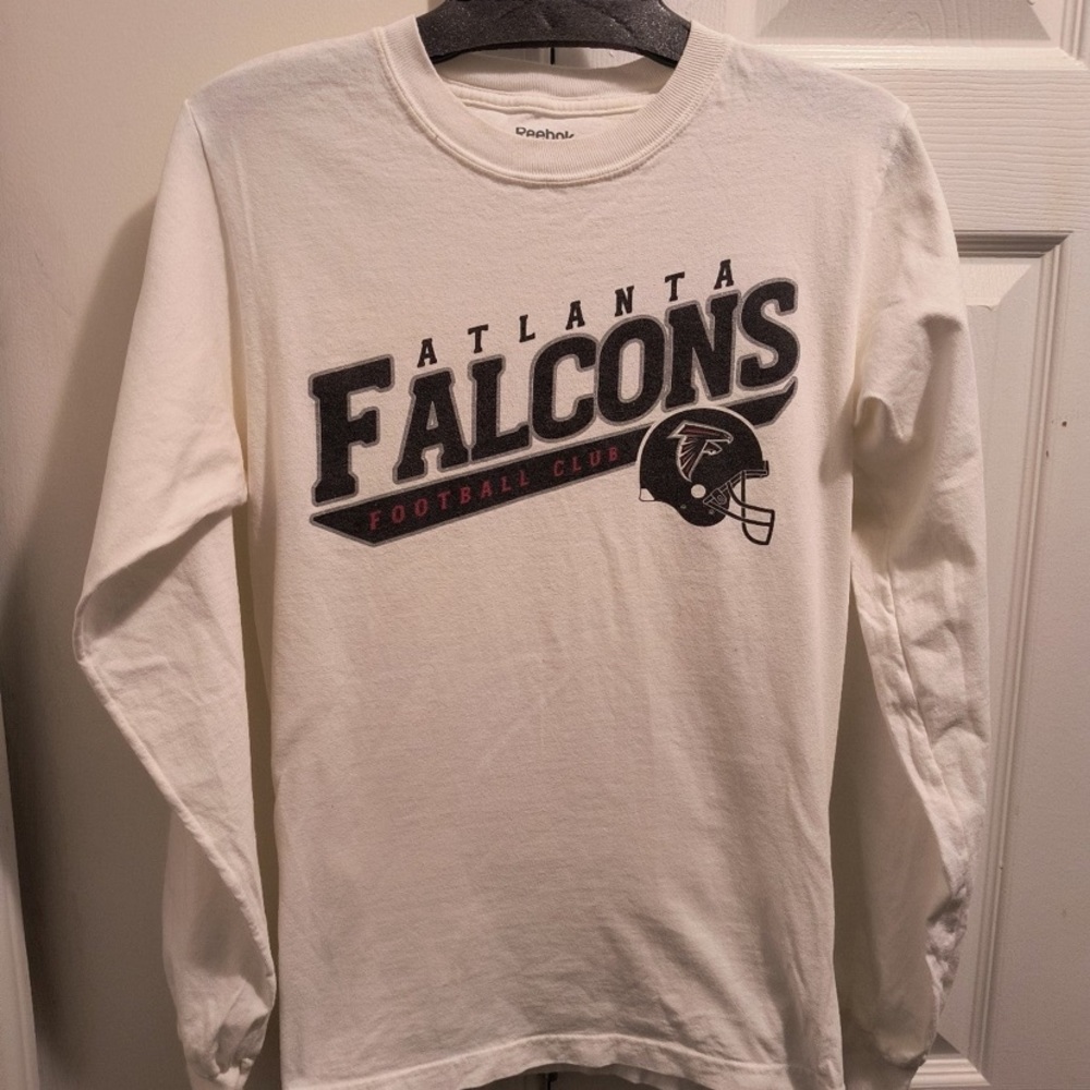 Atlanta Falcons NFL Unisex Small petite White graphics Long Sleeves T-Shirt.
